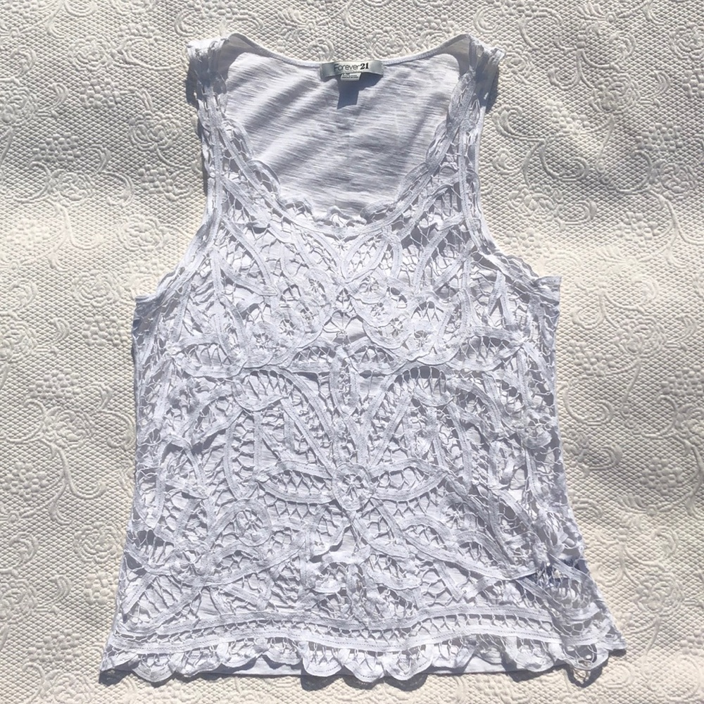 3/$15💥 Forever21: lace see-through tank